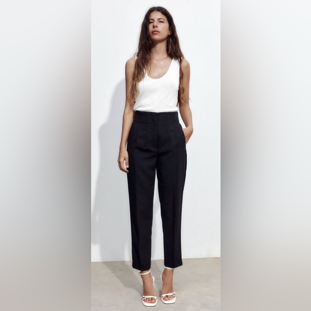 Zara Black High-Waist Cropped Tailored Pants Trousers, Size M